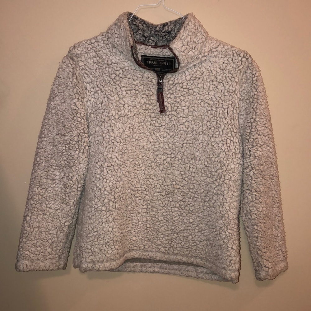 True Grit pull over